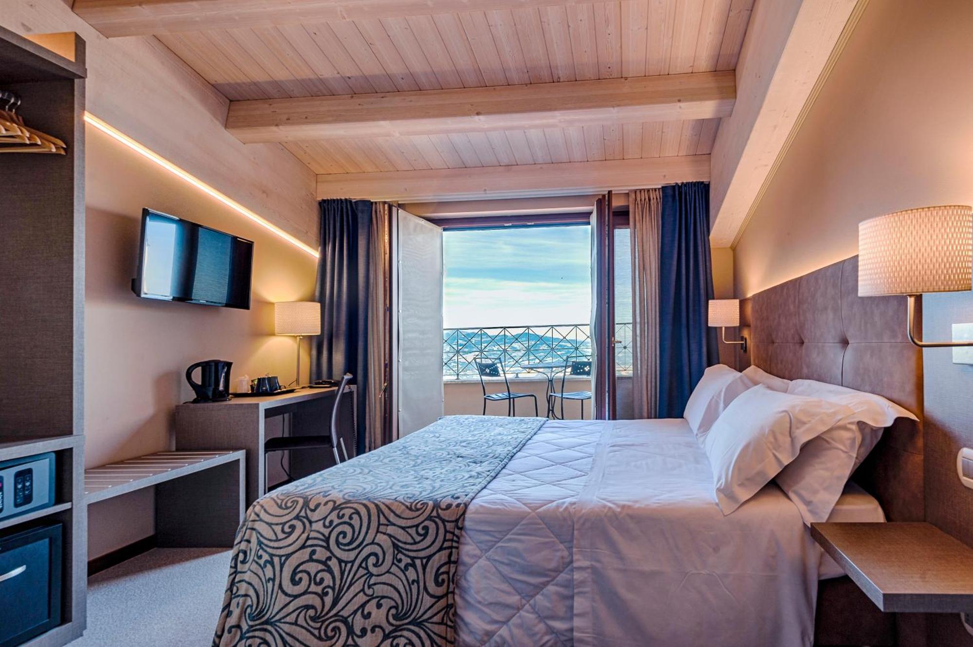 La Grotta Hotel San Marino Dış mekan fotoğraf